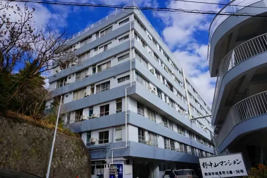 熱海野中山マンション2号館・熱海市街望む戸別温泉付 6階角部屋