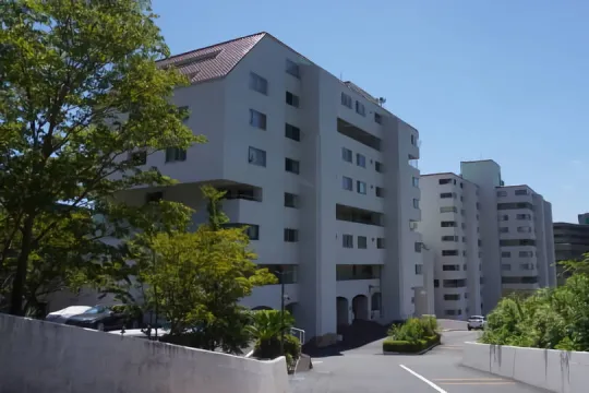 プラザ伊豆山・大海原&初島&半島の稜線美望む温泉大浴場付MS 7階