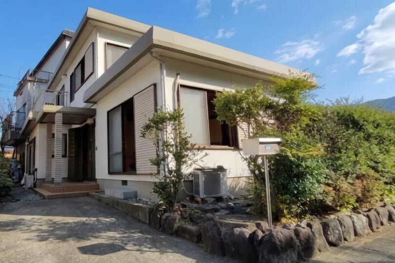 湯河原町中央町4丁目・利便性良好 南向きセキスイハイム施工の中古戸建の写真(静岡県熱海市)