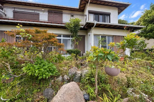 熱海市伊豆山・高台山間より相模湾&島々望む総ひのき造りの大型和邸宅